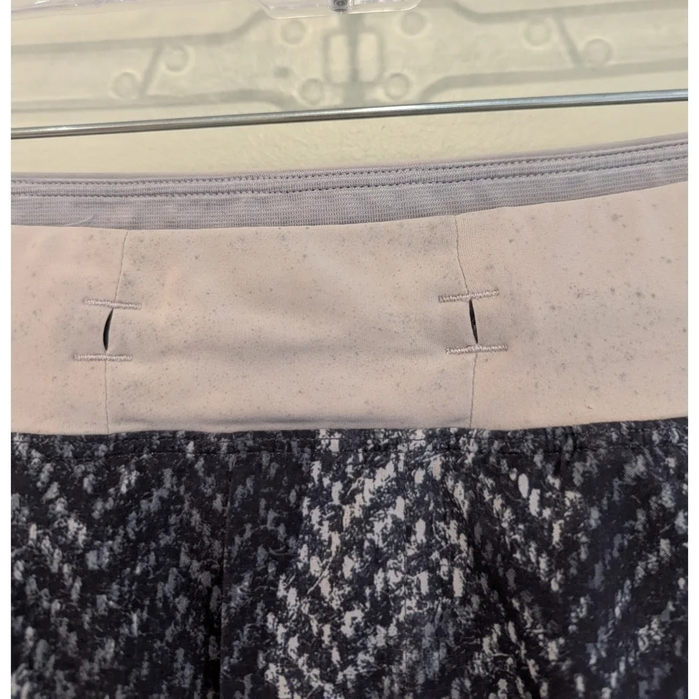 Lululemon T.H.E. Short Linerless 9